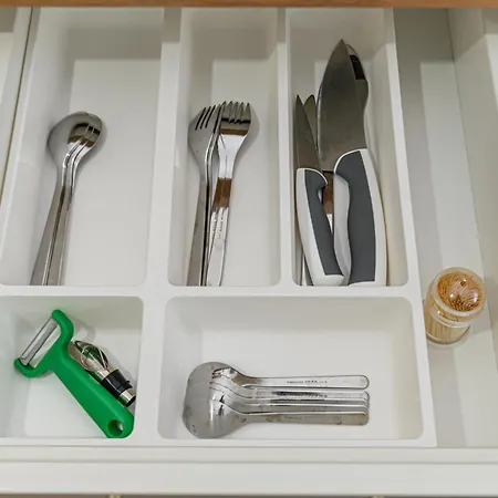 Apartman Adara With Parking -tractoru Coresi *