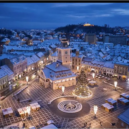 Adara With Parking -tractoru Coresi * Brasov